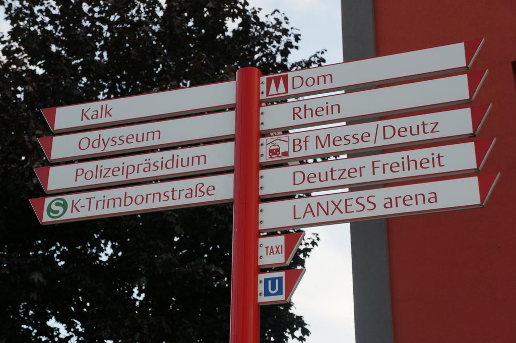Ferienwohnung Köln Deutz/Messe, Lanxess Arena Exterior foto